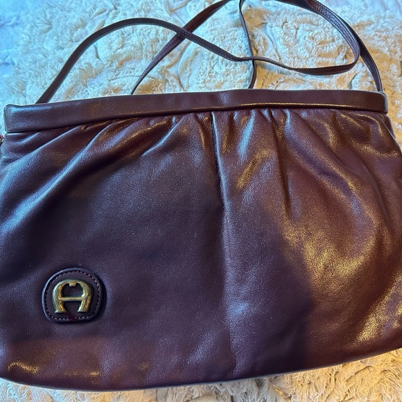 Etienne Aigner Rich Brown Crossbody Bag - Picture 1 of 6